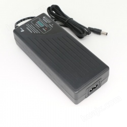 G100-XXA系列铅酸蓄电池智能充电器带电量显示