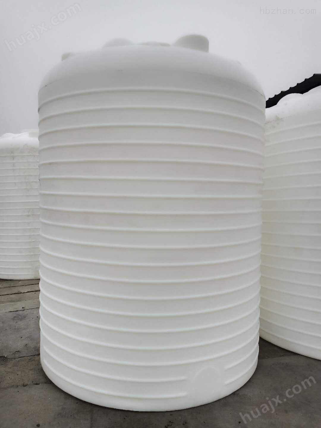 15立方塑料储水箱 15吨减水剂储罐